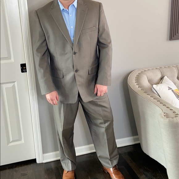 Alfanis Macy’s men’s suit